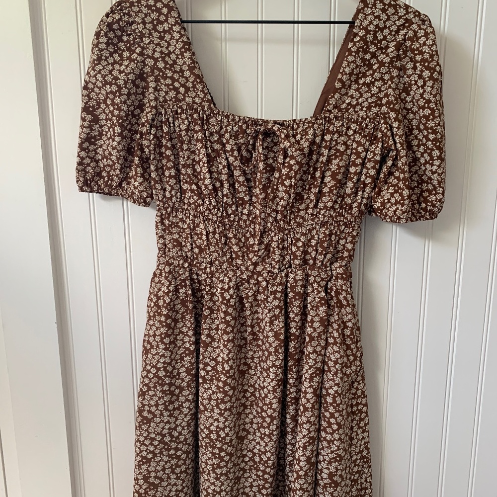 Hudson Gray Brown  floral  Puff sleeved  dress